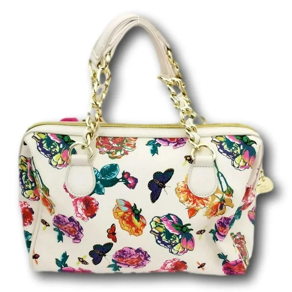 Betseyville Purse Heart Crossbody Black and White Betsey Johnson - Picture 6 of 7